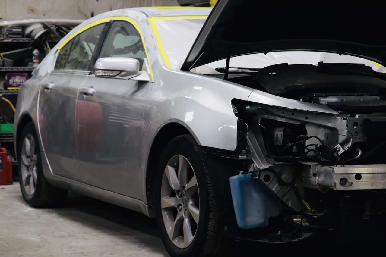 Car accident repair services in Dubai