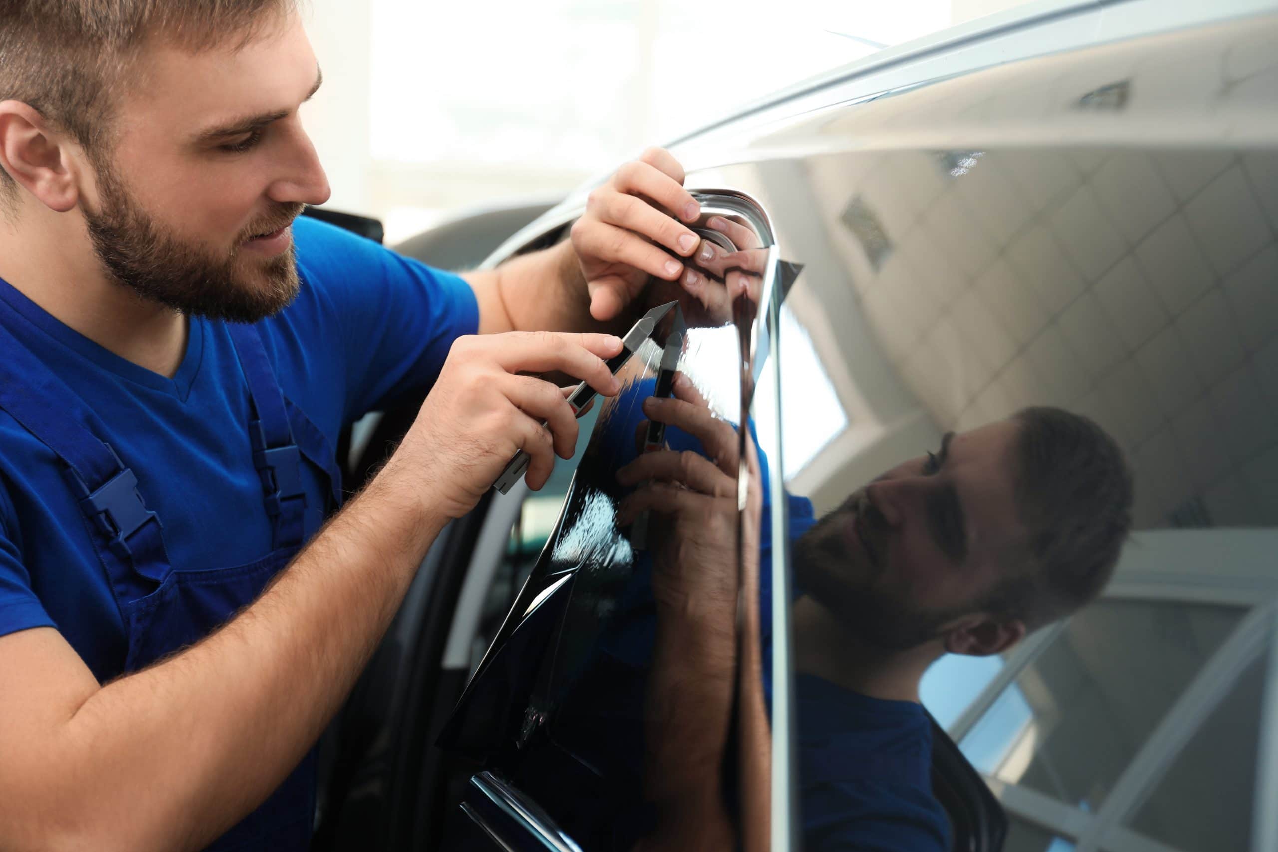Car window repair services in Dubai